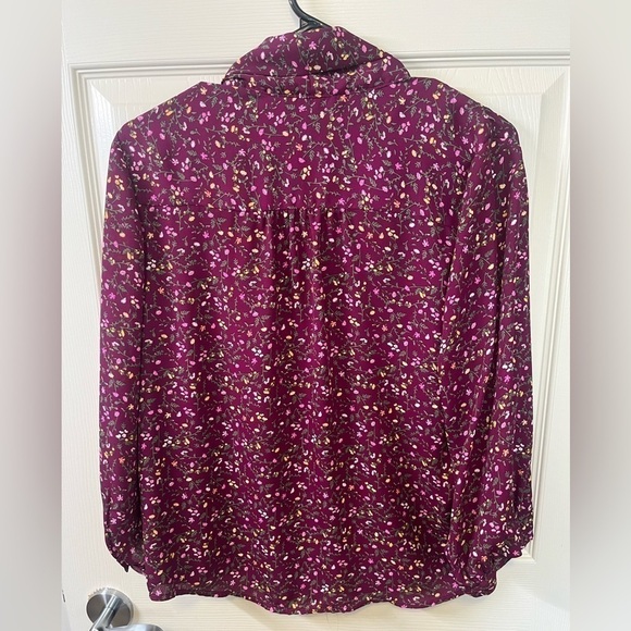 Banana REPUBLIC Floral Tie Neck Blouse - Picture 3 of 7